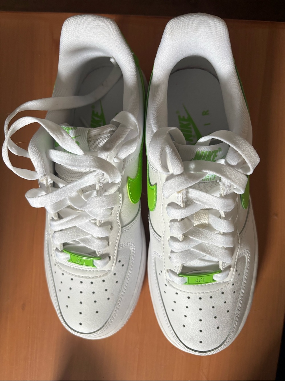 Nike White Sneakers with Bright Green Swoosh image 2